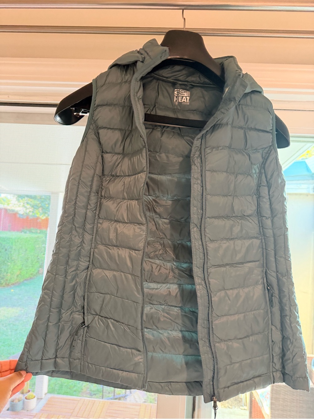 32 Degrees Quilted Hooded Puffer Vest - Gray